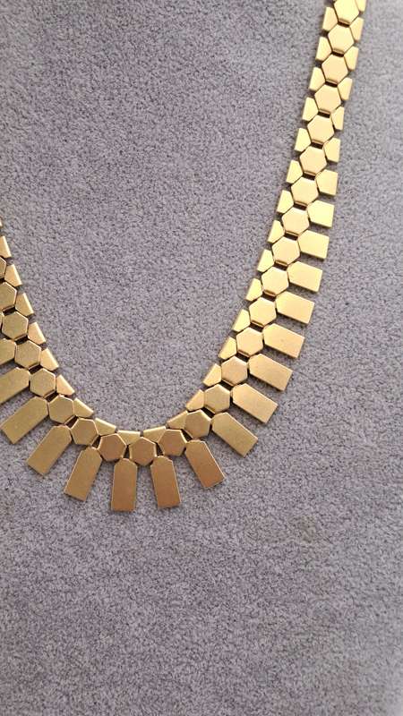 Fashionable Geometric Gold Tone Necklace 46cm