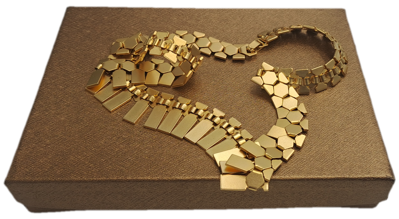 Fashionable Geometric Gold Tone Necklace 46cm