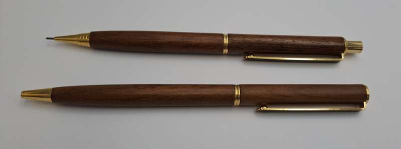 Wood Pen And Pencil set in wood box with sleeve - Siemens Logo on box -Ink is good