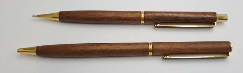 Wood Pen And Pencil set in wood box with sleeve - Siemens Logo on box -Ink is good