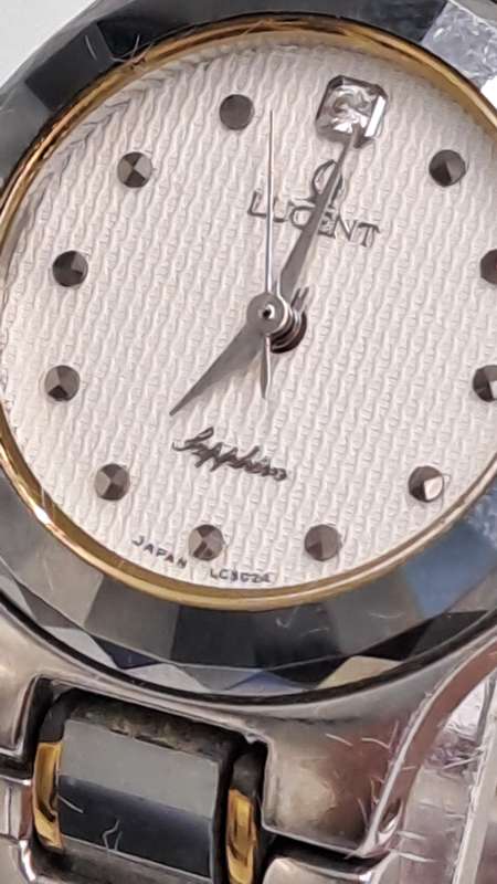Pre-owned Ladies LUCENT Sapphire Quartz watch in Box -Working- 23kt Gold Plated
