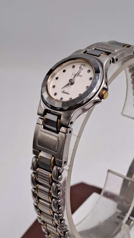 Pre-owned Ladies LUCENT Sapphire Quartz watch in Box -Working- 23kt Gold Plated