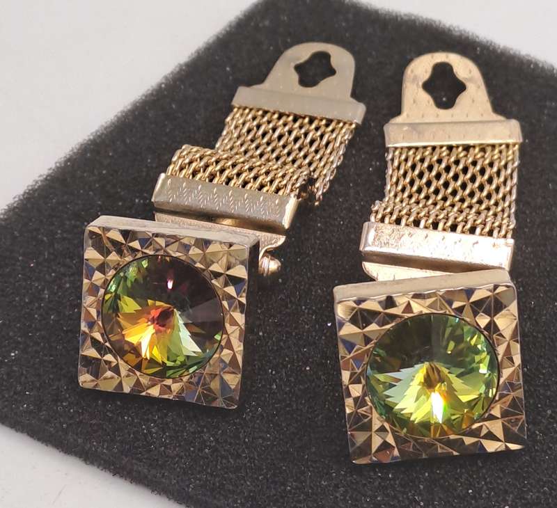 Vintage 1960 Gold tone Cufflinks with green accent crystals
