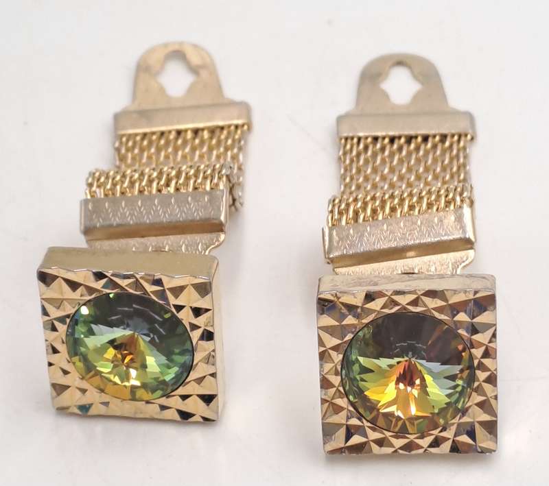 Vintage 1960 Gold tone Cufflinks with green accent crystals