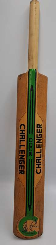 Miniture Challenger Signed Cricket Bat 1994/1995 N.Z Team-Clive Rice signed the back