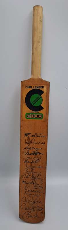 Miniture Challenger Signed Cricket Bat 1994/1995 N.Z Team-Clive Rice signed the back