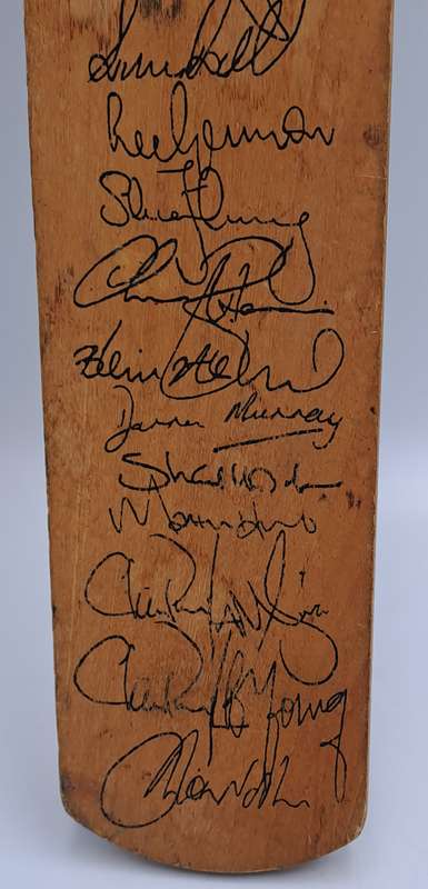 Miniture Challenger Signed Cricket Bat 1994/1995 N.Z Team-Clive Rice signed the back