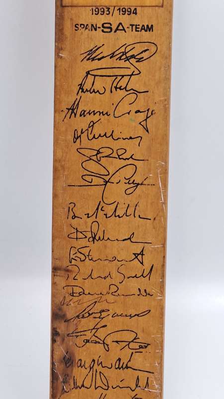 Miniture Challenger Signed Cricket Bat 1993/1994 S.A Team-Hansie Cronje-Clive Rice....