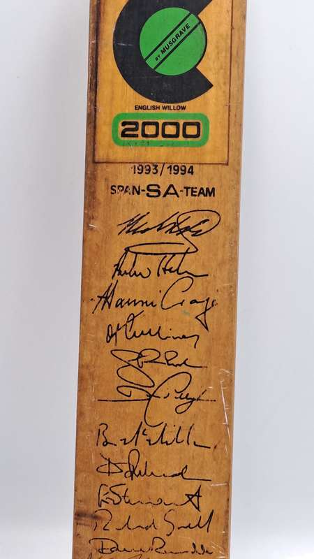 Miniture Challenger Signed Cricket Bat 1993/1994 S.A Team-Hansie Cronje-Clive Rice....