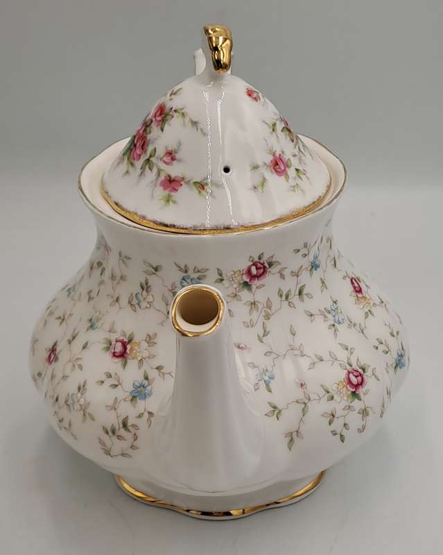 Vintage Paragon "First Choice" Tea Pot- Stoke-on-Trent-By Appointment to The Queen