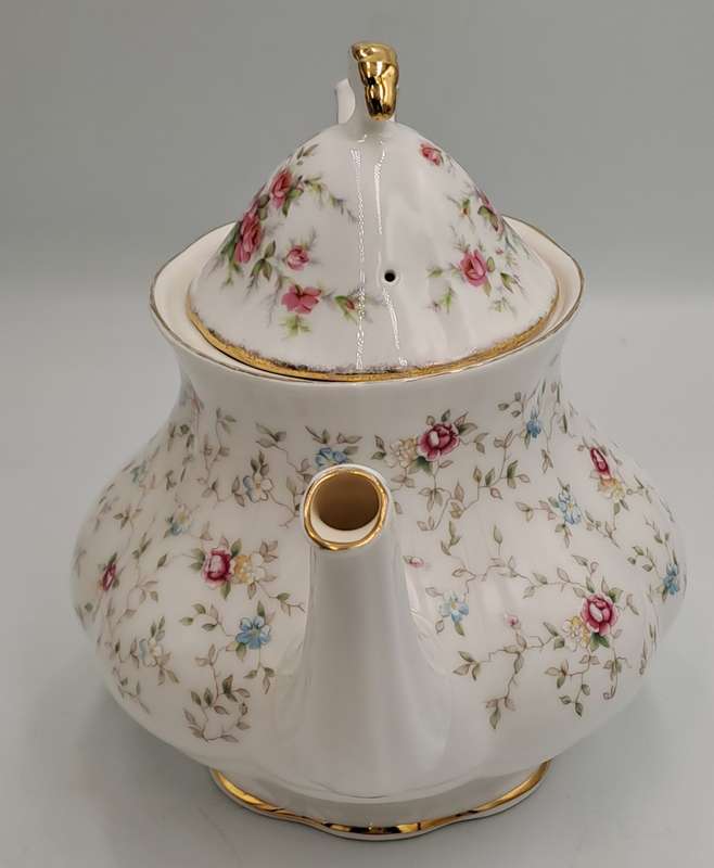 Vintage Paragon "First Choice" Tea Pot- Stoke-on-Trent-By Appointment to The Queen