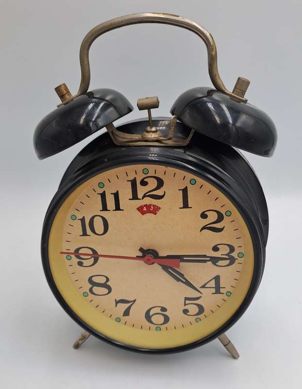 Vintage Alarm Clock -W0RKING- 17cm High x 11xm x 5,5cm