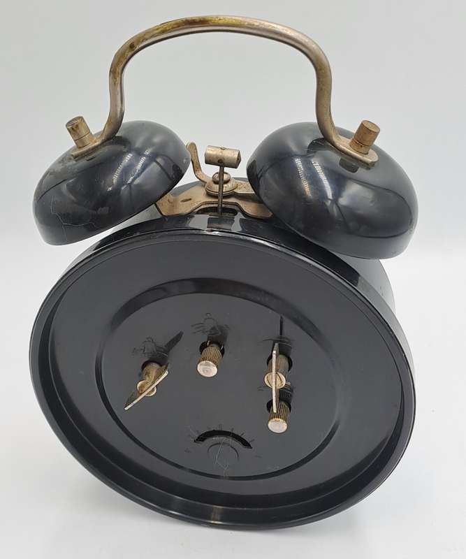 Vintage Alarm Clock -W0RKING- 17cm High x 11xm x 5,5cm
