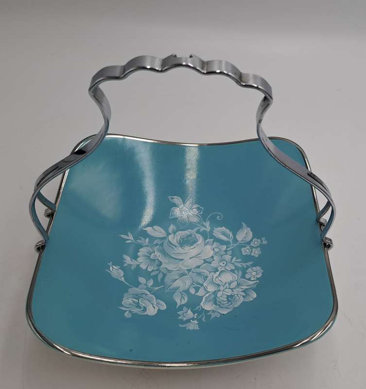 Vintage 1960's Midwinter Stylecraft Bon Bon Dish Staffordshire England. 13,5cm x 15cm x 15cm