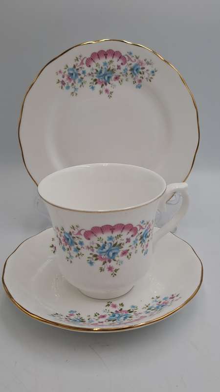 Vintage Queen Anne Trio D 97 Bone China England (6 Available)