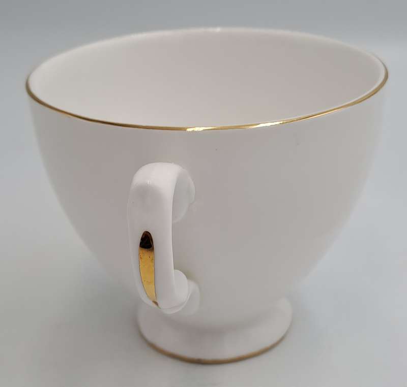 Replacement - Vintage Queen Anne Cup F 37 no 6  Bone China England (3 Available)