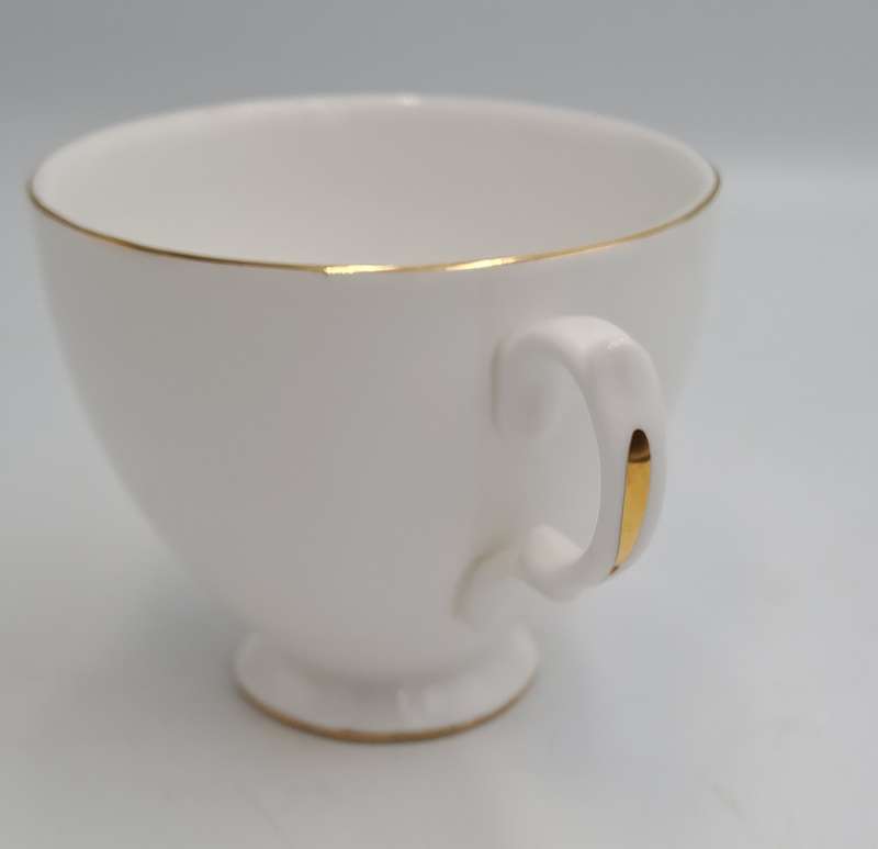 Replacement - Vintage Queen Anne Cup F 37 no 6  Bone China England (3 Available)