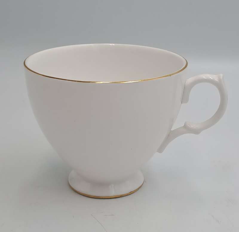 Replacement - Vintage Queen Anne Cup F 37 no 6  Bone China England (3 Available)