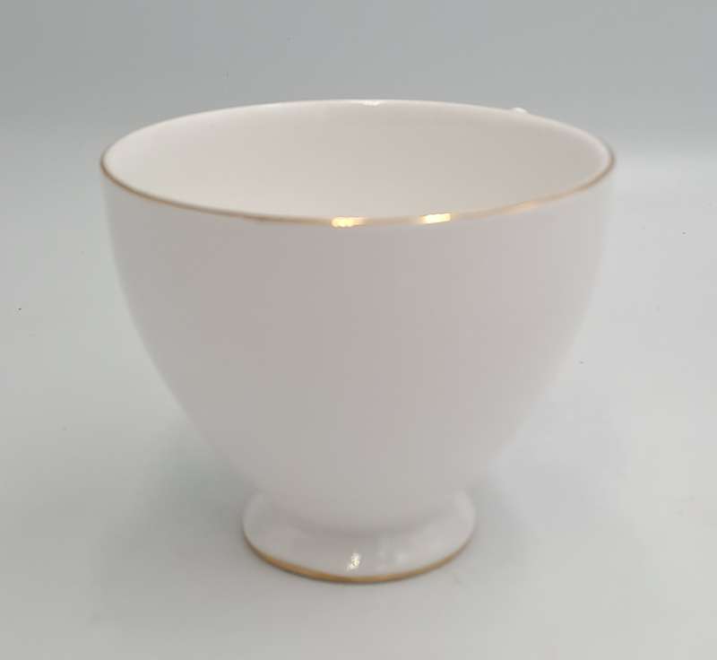 Replacement - Vintage Queen Anne Cup F 37 no 6  Bone China England (3 Available)