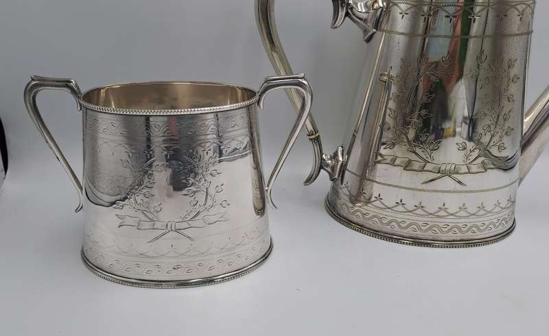 Large Antique Victorian Silver Plated Tea pot and Sugar Pot