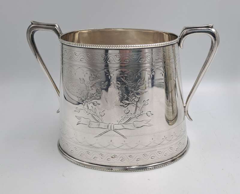 Large Antique Victorian Silver Plated Tea pot and Sugar Pot