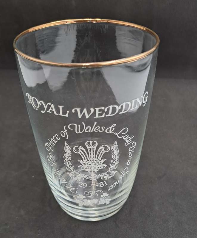 29-07-1981 Royal Wedding Charles and Diana commemorative Glass 120x72mm