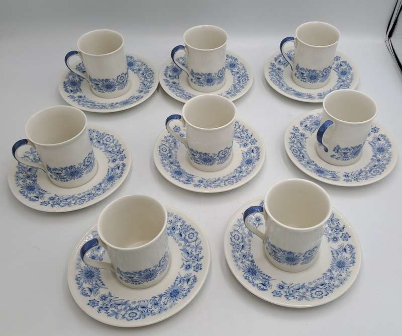 Vintage 16pc Royal Doulton CRANBOURNE T.C.1032 English Translucent China Cups and saucers