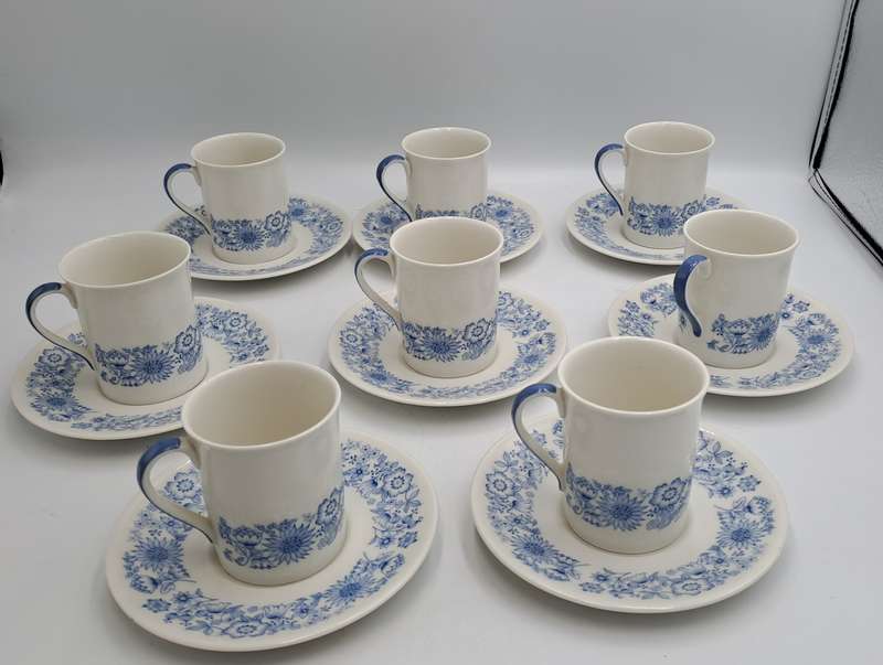 Vintage 16pc Royal Doulton CRANBOURNE T.C.1032 English Translucent China Cups and saucers