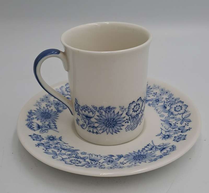 Vintage 16pc Royal Doulton CRANBOURNE T.C.1032 English Translucent China Cups and saucers