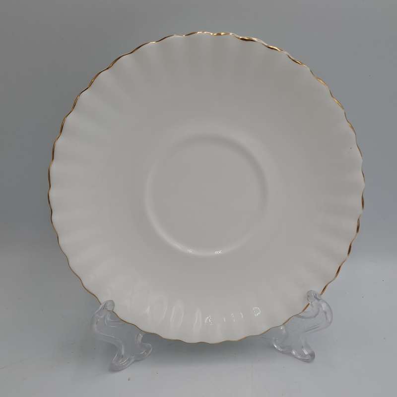 Replacement : Vintage Royal Albert Val D`or -Large Saucer- 15,8cm (soup cup Saucer)