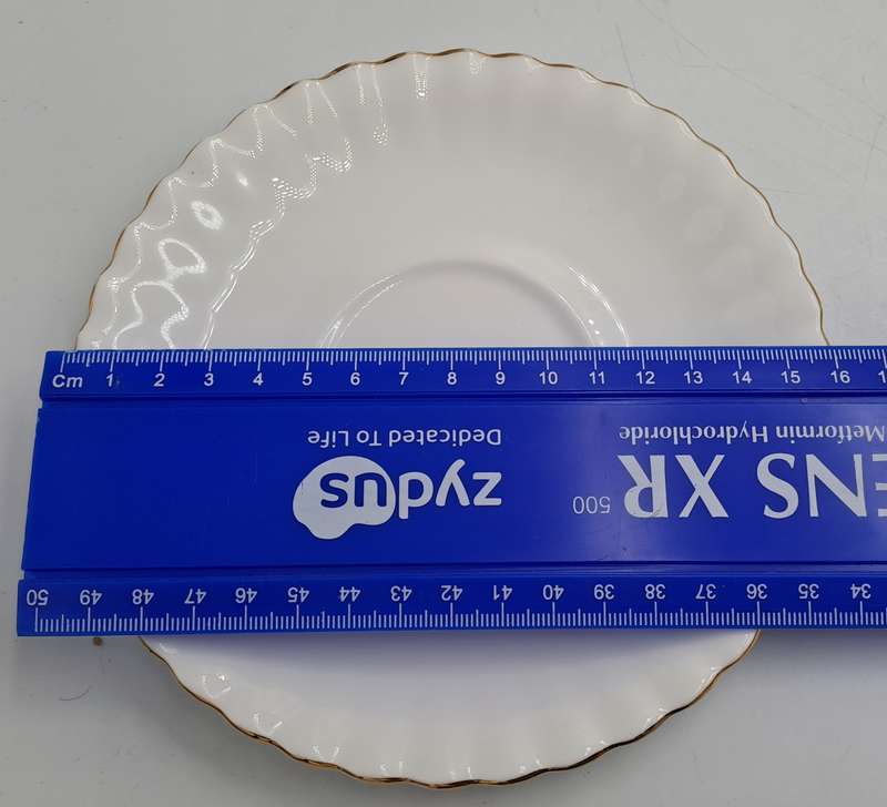 Replacement : Vintage Royal Albert Val D`or -Large Saucer- 15,8cm (soup cup Saucer)