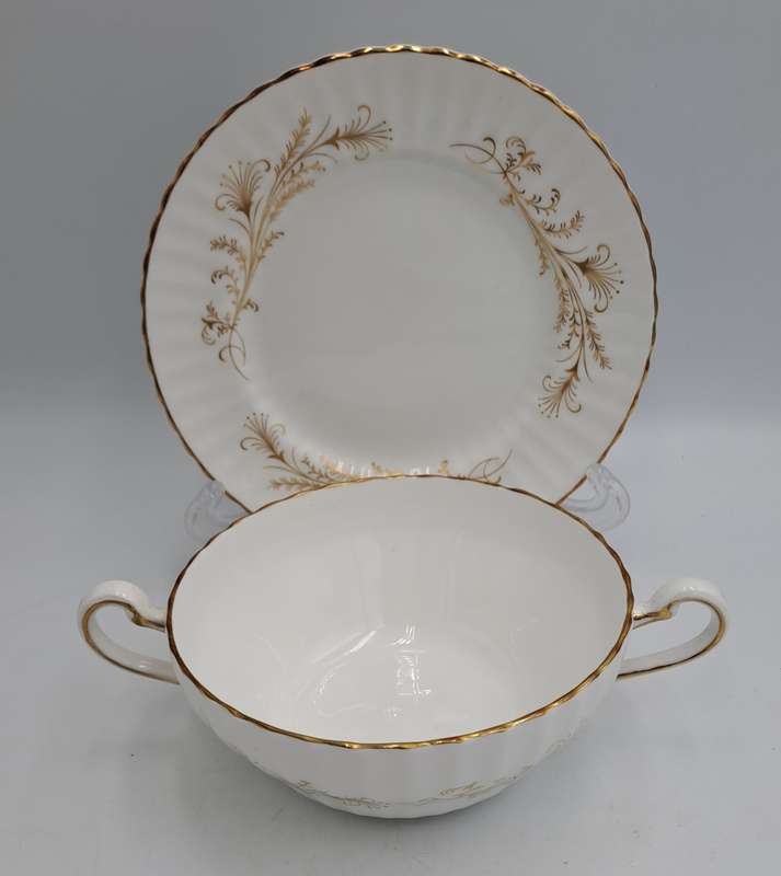 Vintage Paragon Lafayette Soup cup and plate- By appoint. to the Queen- CUP EAR REPAIRED