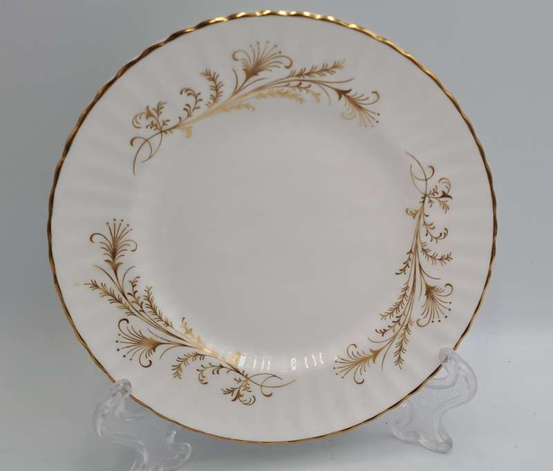 Vintage Paragon Lafayette Soup cup and plate- By appoint. to the Queen- CUP has hairline Crack