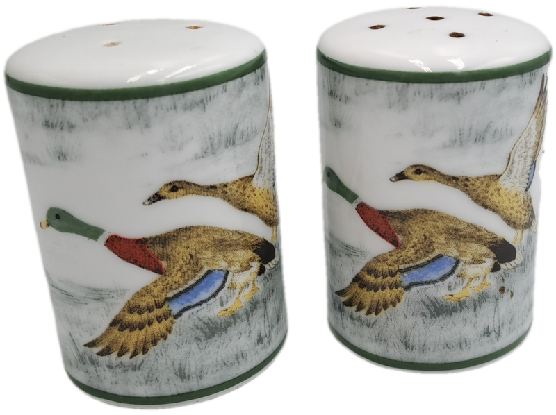 The Blenheim Porcelain Collection Salt & Pepper Set 73x50mm