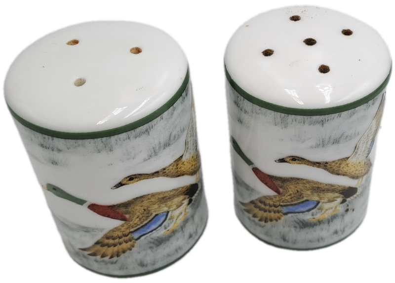 The Blenheim Porcelain Collection Salt & Pepper Set 73x50mm
