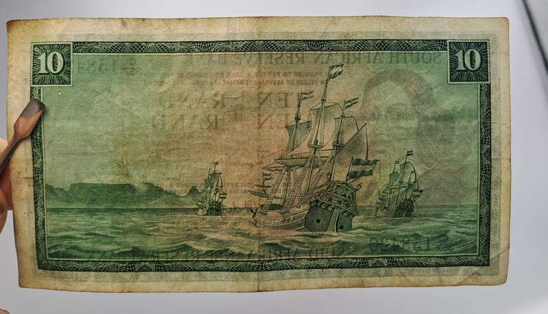 1975-1976 Ten Rand Note -T.W. de Jongh, Watermark van Riebeeck-English-Afrikaans -C/357 138420