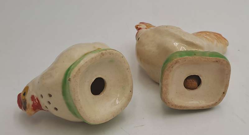 Vintage 1940's Occupied Japan Rooster and Hen Salt and Pepper Shaker set