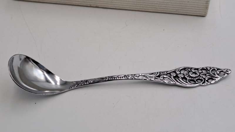 Vintage Elwezetta Royal Dutch Silverworks EPNS condiment spoon-Boxed-Holland