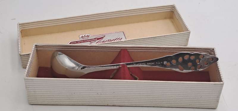 Vintage Elwezetta Royal Dutch Silverworks EPNS condiment spoon-Boxed-Holland