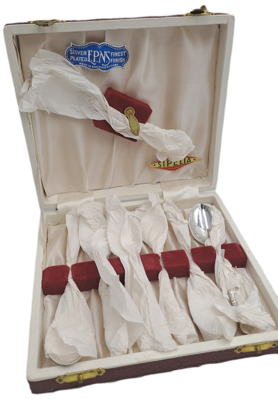Vintage SIPELIA E.P.N.S Silver Plated Finest Finish APOSTEL Spoon set- Boxed-Sheffield England