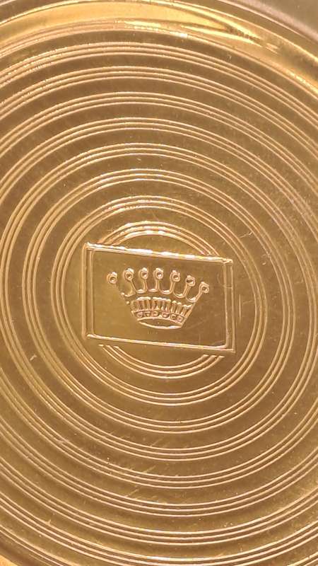 Pre-owned Vintage Ladies Powder Compact- Made in Great Britian
