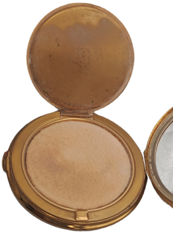 Pre-owned Vintage Ladies Powder Compact- Made in Great Britian
