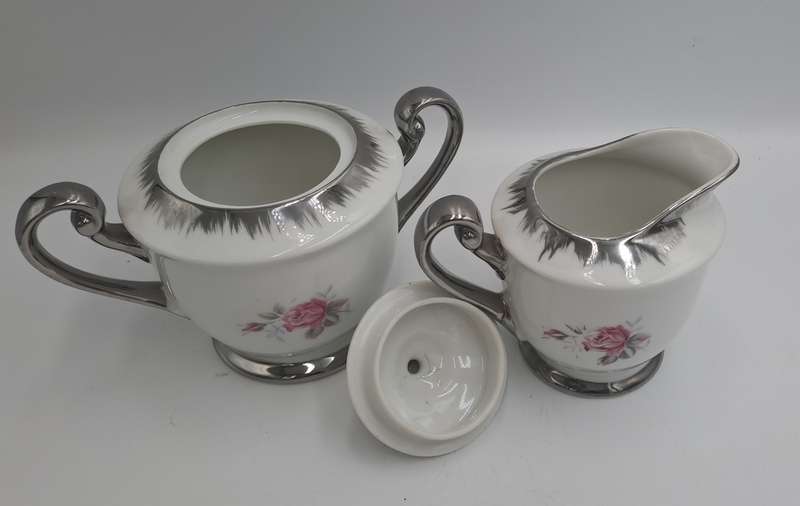 Beautiful 24pc Porcelain Floral Rose Pattern Teaset-Teapot,Cakeplate,Ceamer,Sugar bowl -6 Trio's