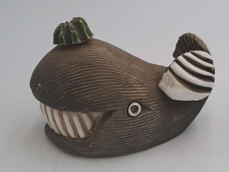 2 Vintage Artesania Rinconada Collectable Smiling Whale and Pelican Ceramic Figurines -Uruguay
