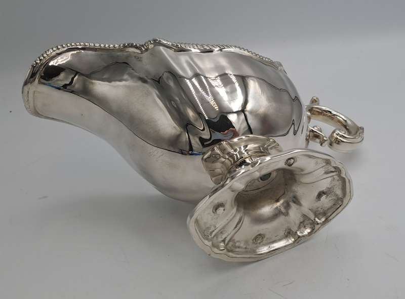 Vintage Silver-Plated Gravy Boat -Boxed