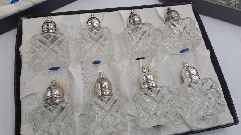 22 pc Glass Salt and Pepper Shakers -Made in Japan -Boxed -USED SEE CONDITION