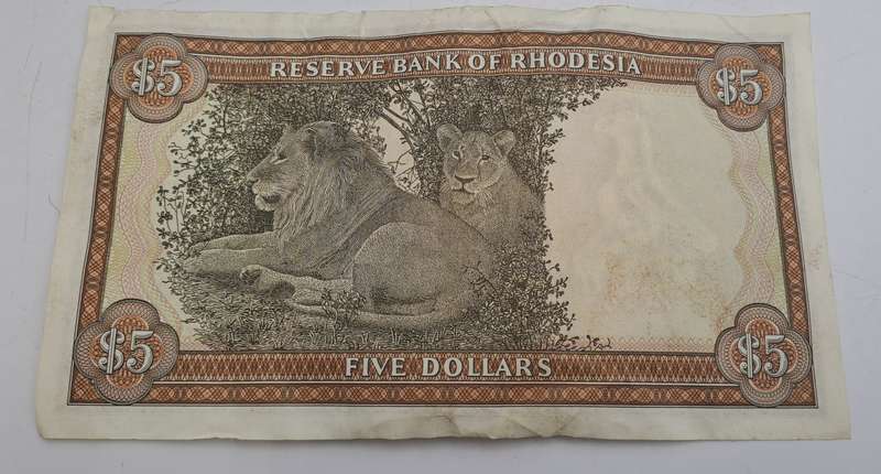 Rhodesia 1979 5 Dollars Circulated - Bird Watermark