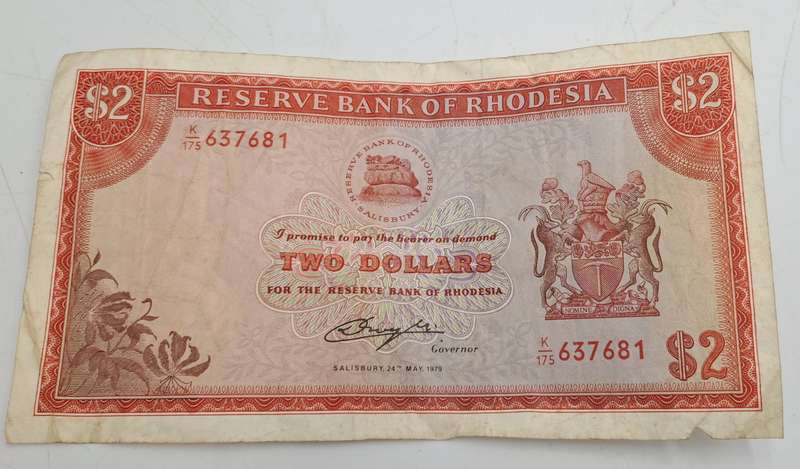 Rhodesia 1979 2 Dollars Circulated - Bird Watermark