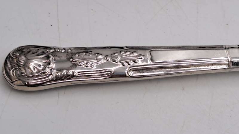 Vintage Elweco Silver plated Pie Server -Boxed -Kings Pattern