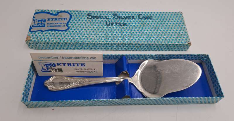 Eetrite Silver plated A1 Cake Server -Boxed